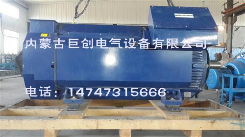 維修中的風(fēng)力發(fā)電機(jī)